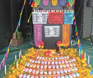 El Día de Muertos impulsa las ventas de comercios: Canaco