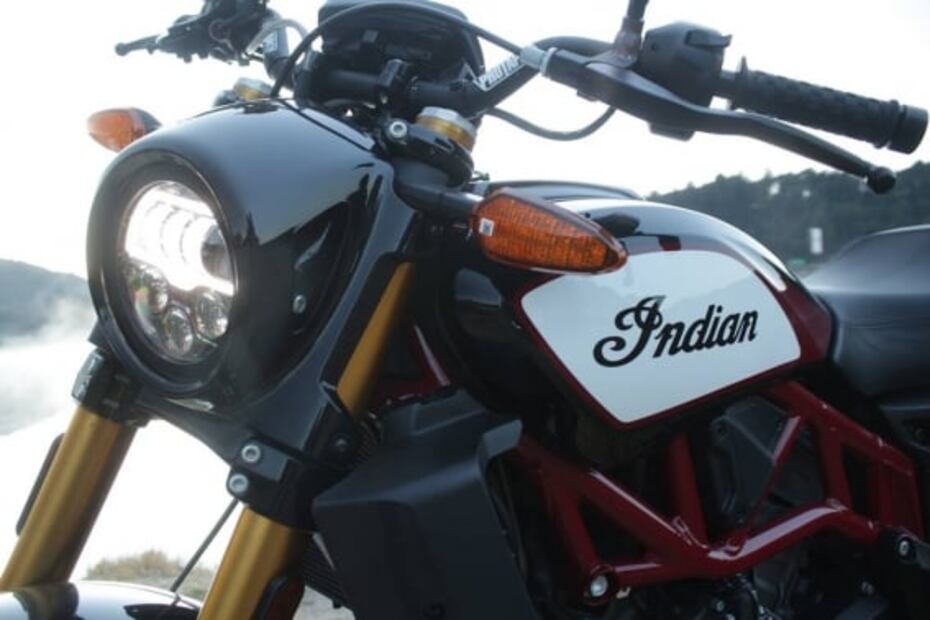 Indian FTR 1200 S, rodando con estilo
