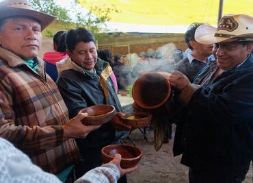 Mole prieto, una delicia y ritual en Tlaxcala