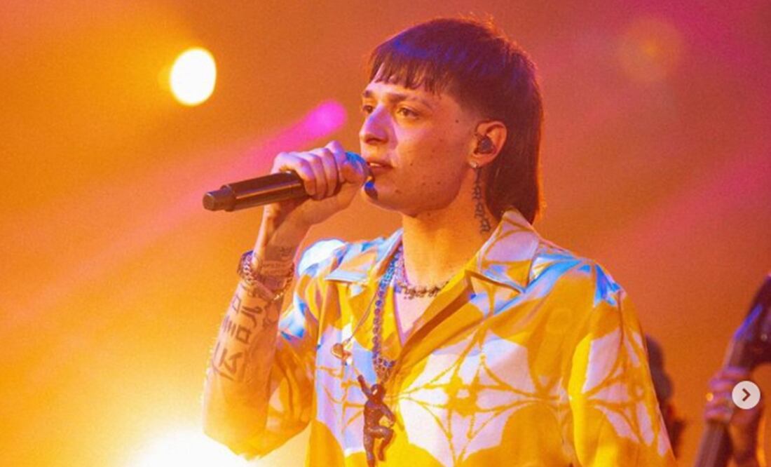 Peso Pluma se dijo orgulloso de compartir la pantalla con Jimmy Fallon. Foto: Facebook