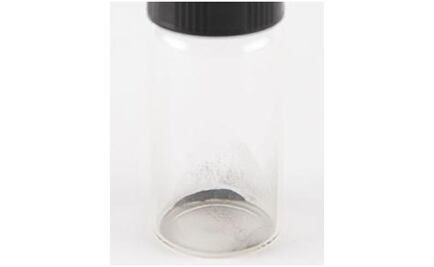 NASA exige a casa de subastas le devuelva polvo lunar... y cucarachas 