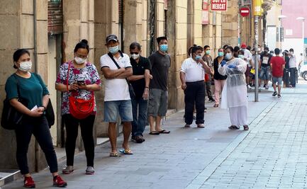 Un tercio de españoles con Covid-19 no desarrolla síntomas, dicen autoridades