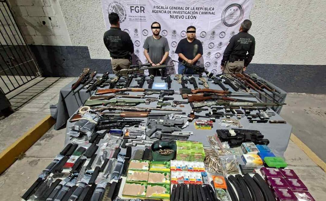 Detienen en Monterrey, Nuevo León, a 3 hombres relacionados con el delito de violación a la Ley Federal de Armas de Fuego y Explosivos. Foto: Especial