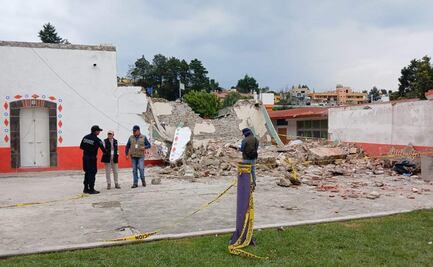 Explosión de pirotecnia destruye parte de iglesia considerada monumento histórico en Tlaxcala; no hay heridos graves