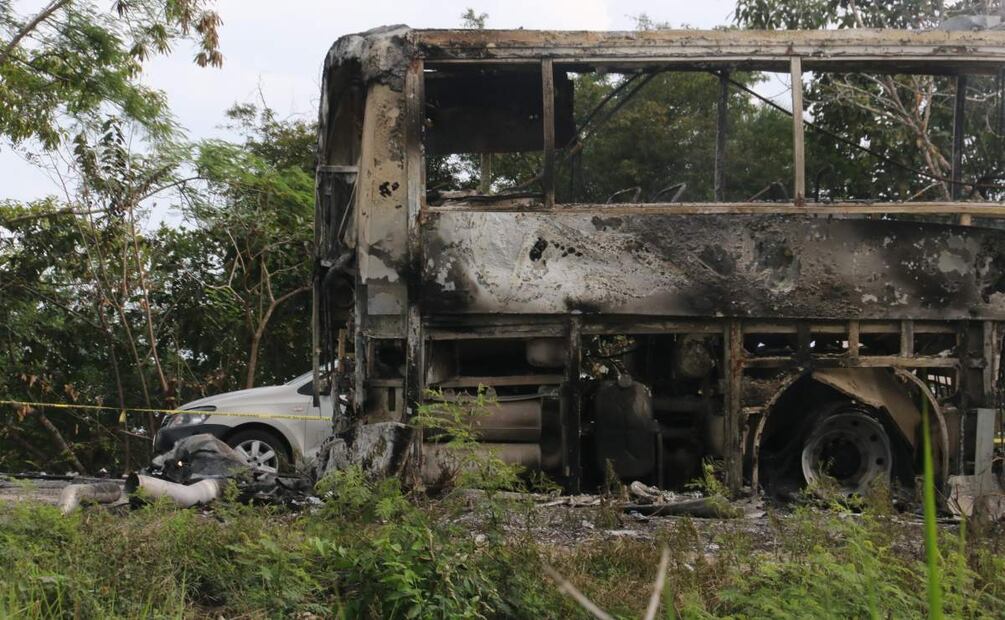 Choque entre un autobús de pasajeros y tráiler en carretera de Tabasco deja más de 30 muertos y 8 sobrevivientes (08/02/2025). Foto: Luis Manuel López / EL UNIVERSAL