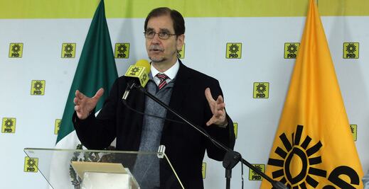 Basave no descarta que PRD pueda ir con AMLO en 2018