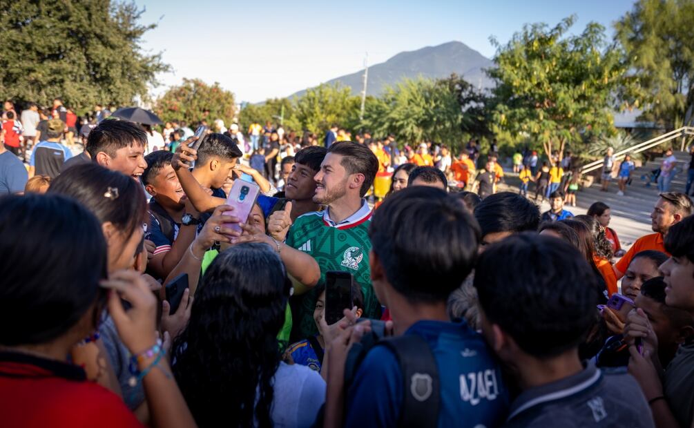 Nuevo León y Adidas inauguran programa que impulsa el talento de 200 niños a través del futbol (08/11/2025). Foto: Especial