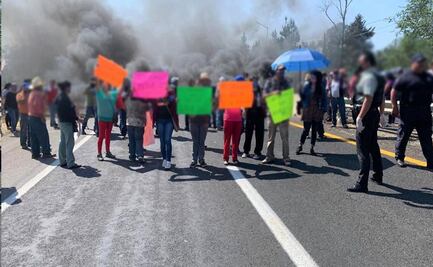 Pobladores de Hidalgo bloquean carretera México-Tampico por falta de agua