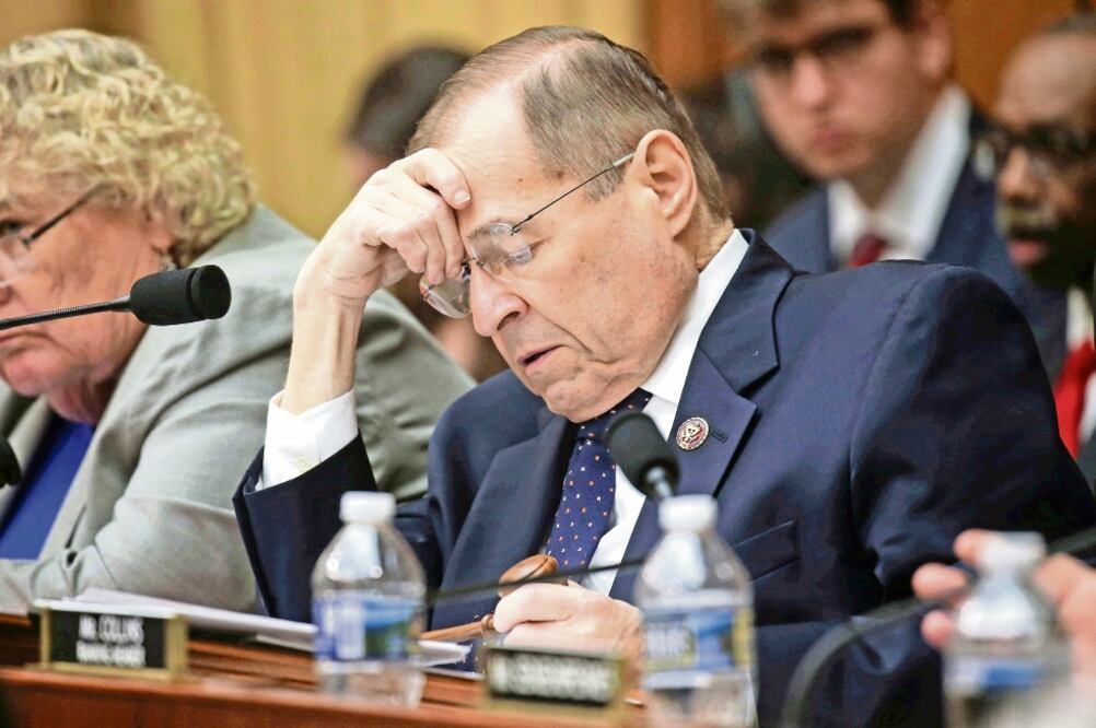 Jerry Nadler, presidente de la Comisión de Justicia de la Cámara de Representantes, tras debatir la acusación de desacato contra el fiscal William Barr. Foto: LEAH MILLIS. REUTERS