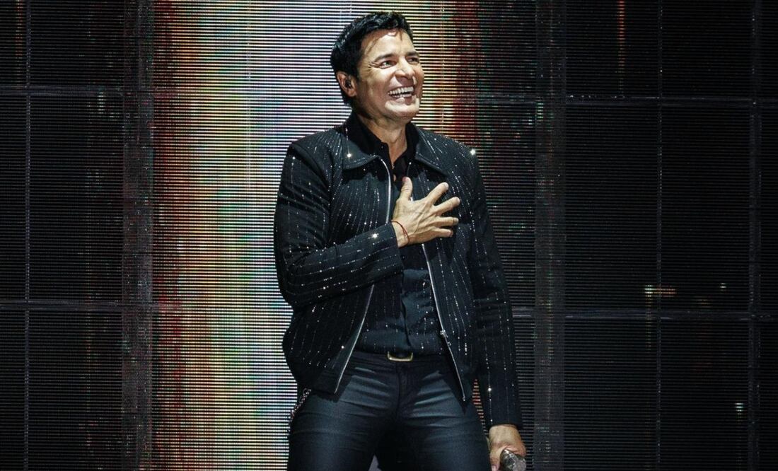 El padre de México celebró su tour “Bailemos otra vez” en el Palacio de los deportes. Foto: de Yaretzy M. Osnaya EL UNIVERSA