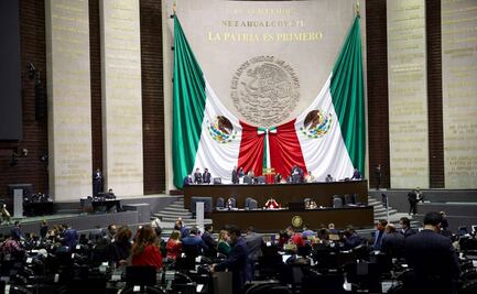 Sin mover una coma, Morena y aliados avalan PEF 2022; "reforma eléctrica de AMLO está muerta", responde oposición 