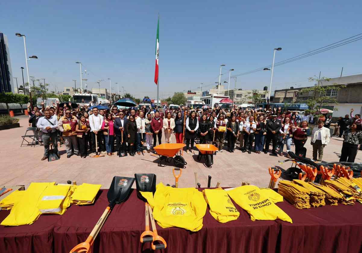 El municipio, ubicado en la antigua zona lacustre del Valle de México, enfrenta desbordamientos, encharcamientos y arrastre de vehículos