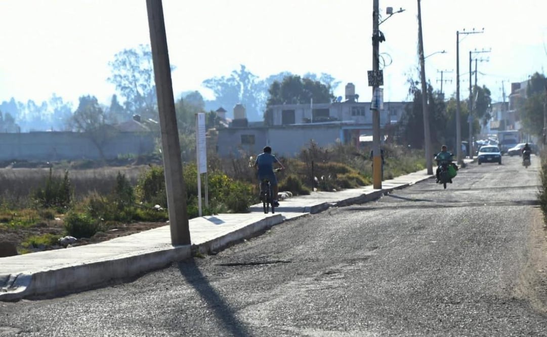 Otorgan escrituras a pobladores de colonias en Tulancingo, Hidalgo; benefician a más de 700 habitantes.
Foto: Especial.