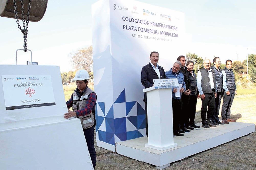 Tras su recorrido por Atlixco, Tochimilco, San Pedro Yeloixtlahuaca y Tehuitzingo, el mandatario se comprometió a continuar con acciones (ARCHIVO EL UNIVERSAL)