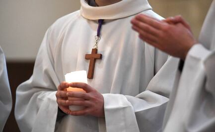 Católicos en Francia exigen cambios en la Iglesia tras informe sobre abusos sexuales a niños