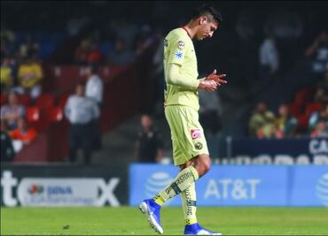 Edson Álvarez ya habría aceptado la oferta del Ajax