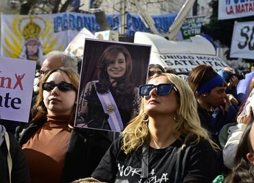 Miles de argentinos toman las calles en apoyo a Cristina Fernández de Kirchner; la expresidenta fue condenada por corrupción