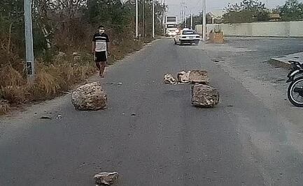 Por temor a coronavirus, bloquean comisaría en Yucatán