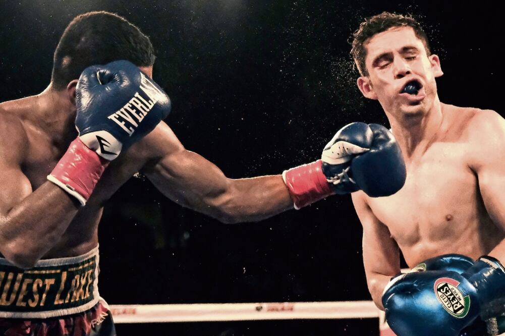 Los jueces vieron ganador a “Chocolatito”, aunque para una mayoría el vencedor debió ser el “Príncipe” (RICHARD VOGEL. AP)