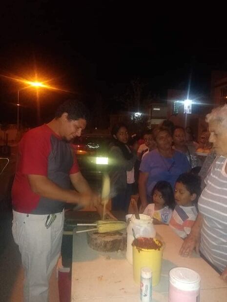 Festejan cumpleaños de niña con cáncer y sólo acude una vecina