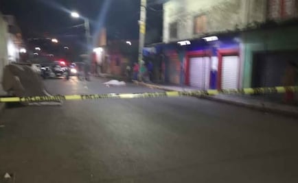 Asesinan de 10 tiros a mujer al salir de su casa en GAM