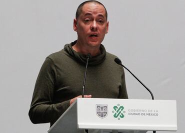 Peña Merino deja la ADIP, anuncia Batres; Eduardo Clark entra en su lugar