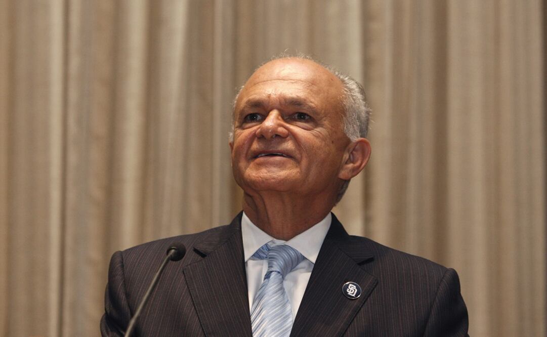 Alfredo Harp Helú se reunió esta mañana con el presidente Andrés Manuel López Obrador. Foto: Archivo/EL UNIVERSAL 