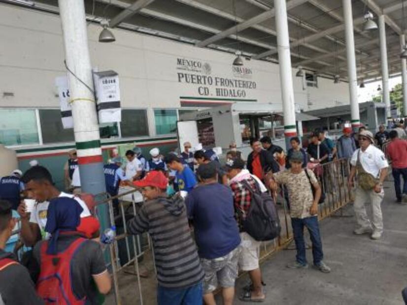Entregan en Chiapas primeras tarjetas de libre paso a migrantes