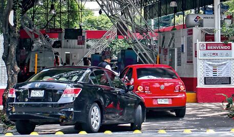 ¿Qué autos no circulan este último día del año del 2022?