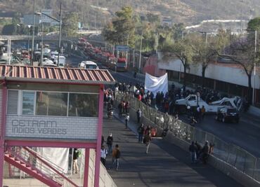Así las afectaciones por bloqueos de transportistas en vialidades de CDMX; exigen que tarifa aumente 2 pesos