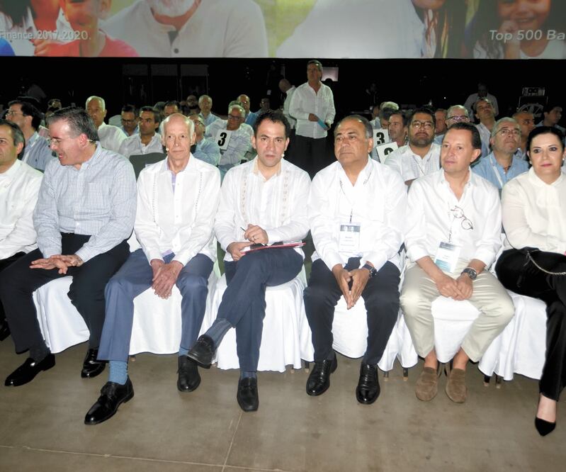 Financieros, como en rifa