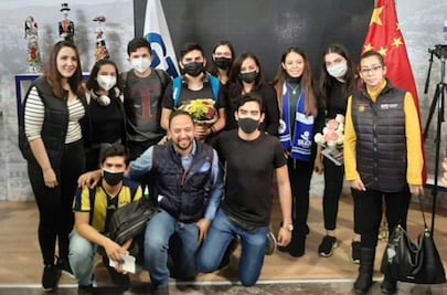 Llegan a Guanajuato estudiantes provenientes de China tras alerta de coronavirus