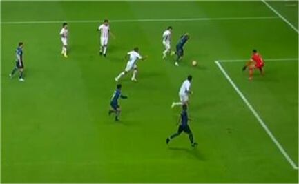 El impresionante gol de Roger Martínez contra el Necaxa