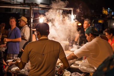 Arman paseo nocturno para glotones