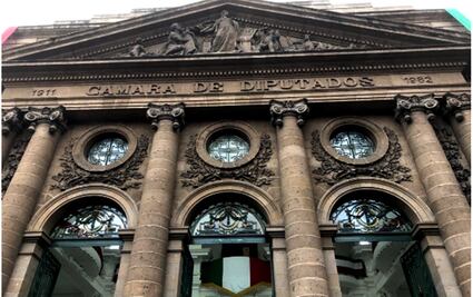 Sanitizan Congreso de la CDMX para sesión ordinaria del próximo martes