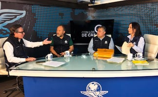 "Buenas tardes, ¿hay alguien?"; la historia de las cabañas de "El Mencho", Con los de Casa