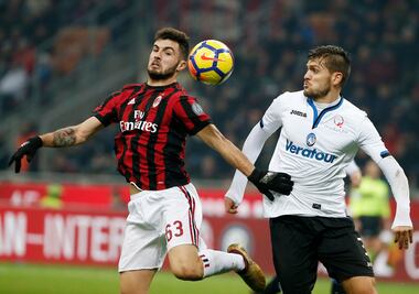 Milan sufre derrota ante Atalanta