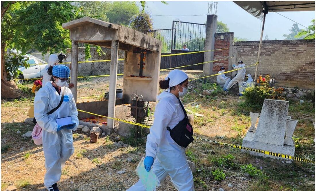 Inician trabajos de exhumación de restos de personas en fosa común de panteón de Morelos (7/11/2024). Foto: Especial
