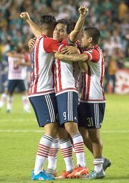 Las 'primas' están de vuelta en Chivas