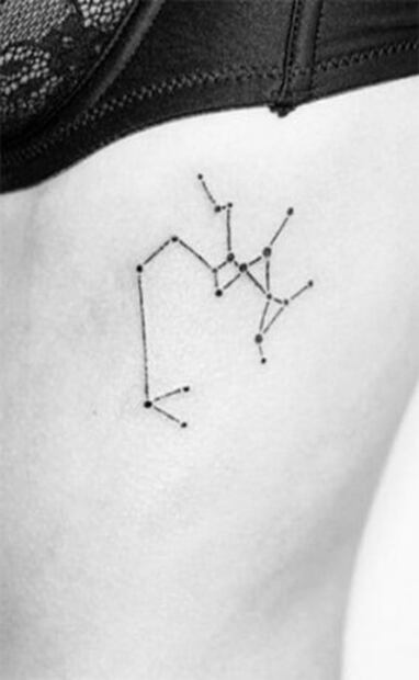 Tattoos súper discretos que puedes hacerte esta temporada 