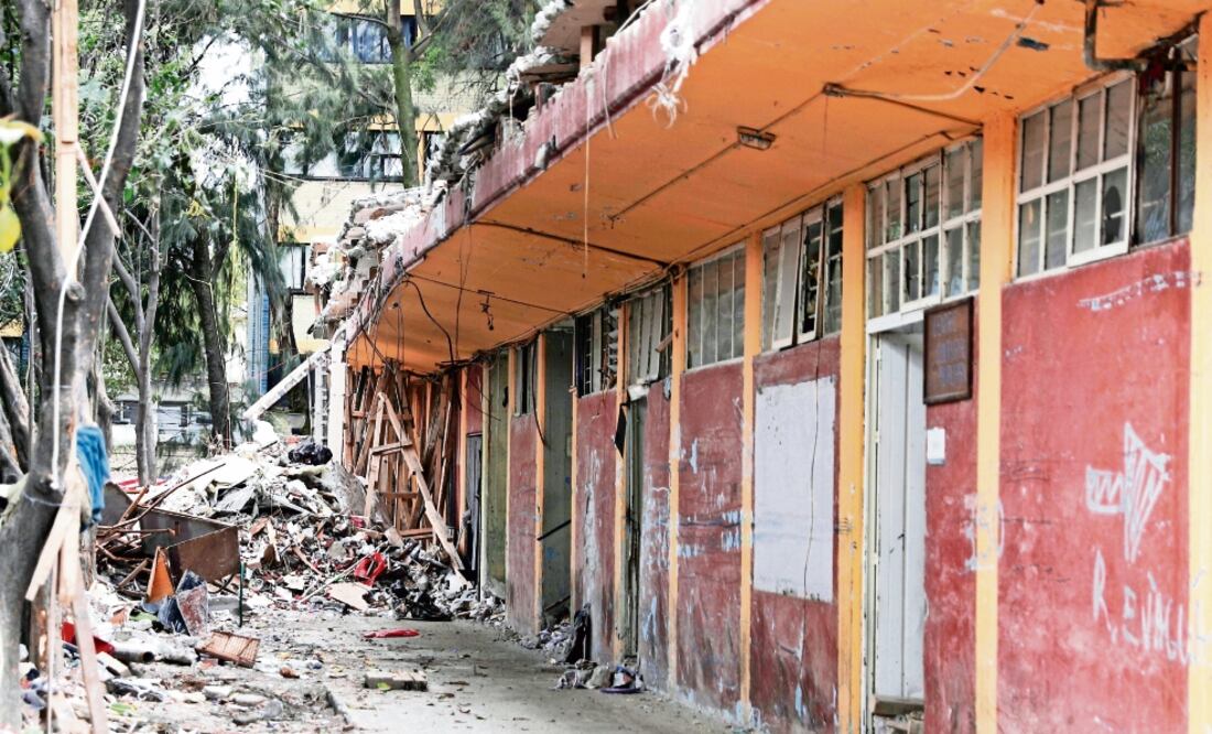 Uno de los proyectos que podrían entrar en el plan de Leonel Luna es el Multifamiliar de Tlalpan, donde damnificados exigen no endeudarse (ARCHIVO EL UNIVERSAL)