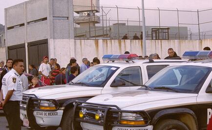 Riña en penal de Chiconautla deja un interno muerto