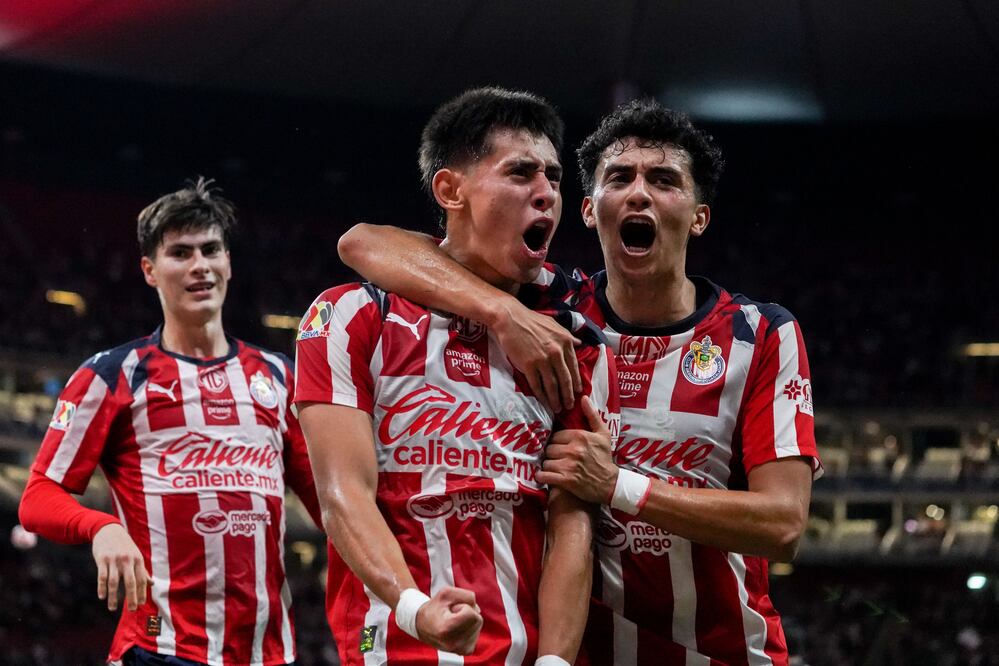Chivas venció al Necaxa en el estadio Akron / Foto: Imago7