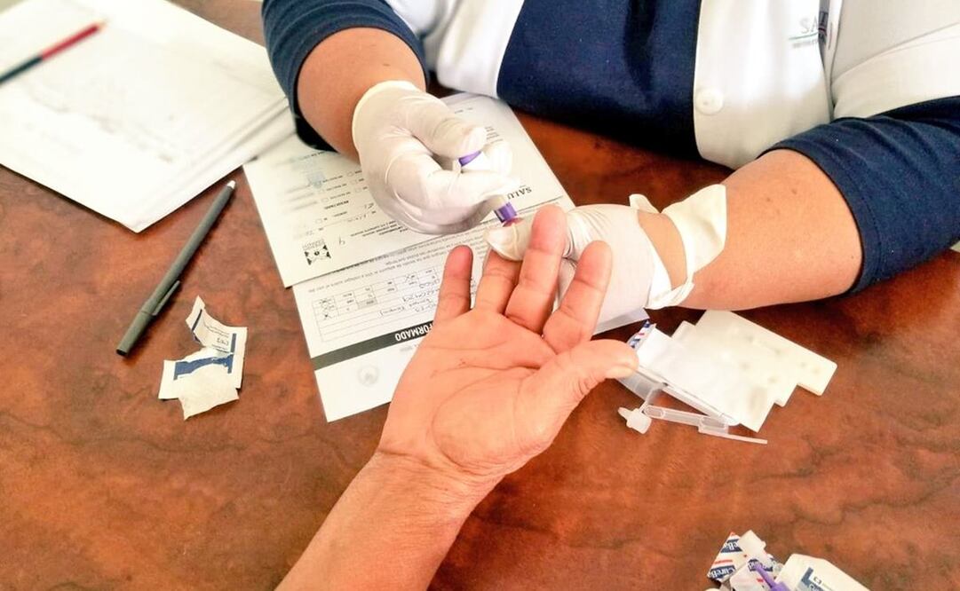 Pruebas de detección de Sífilis, VIH y Hepatitis C en penales de Oaxaca. Foto: Especial