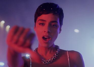 Esmeralda Pimentel se va de México, ¿Tronó con Osvaldo Benavides?