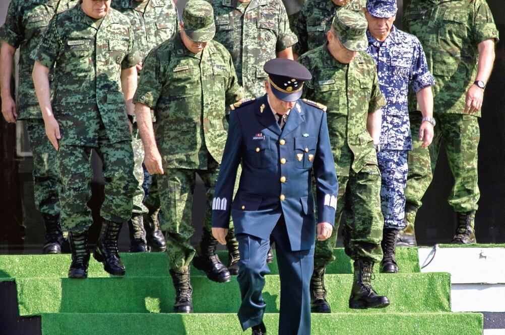 Especialistas consideran que la decisión tomada por el general Cienfuegos marca “un parteaguas en una institución rígida” (MOISÉS PABLO. CUARTOSCURO)