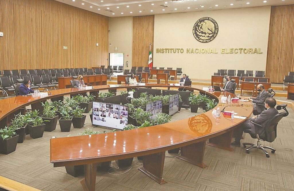 El INE debe modificar la convocatoria para la renovación de la dirigencia de Morena, de acuerdo con la resolución del TEPJF. Foto: ARCHIVO EL UNIVERSAL 