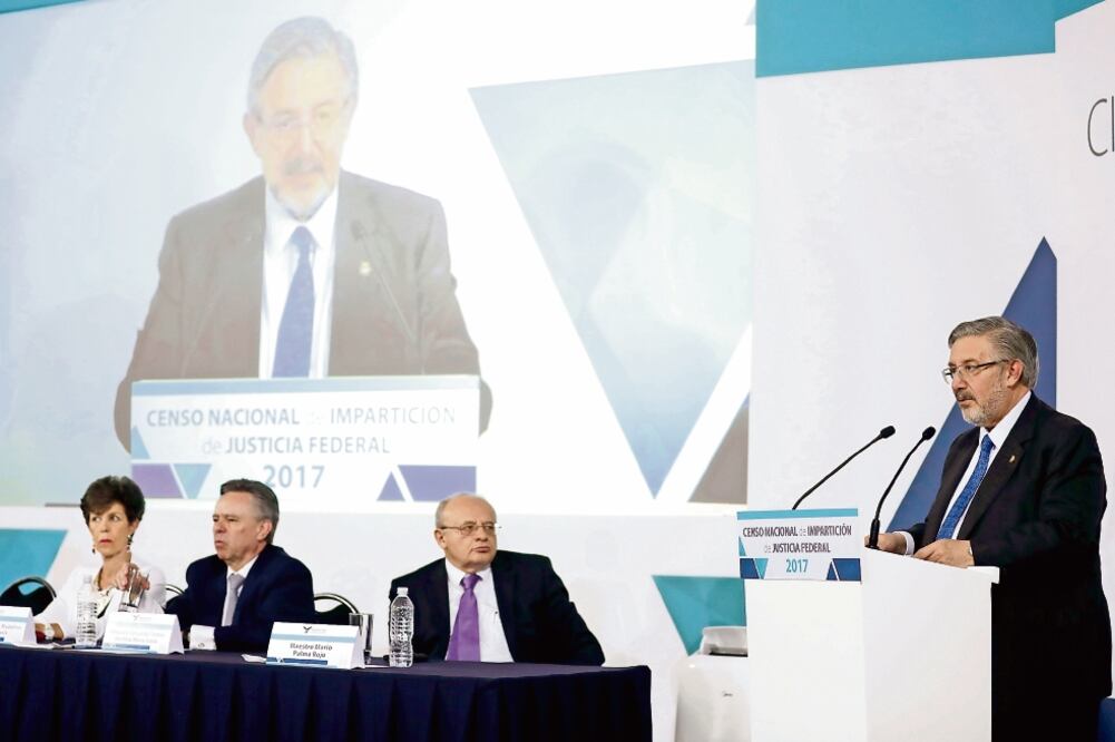 Equidad en el PJF. De los 46 mil 458 funcionarios del Poder Judicial de la Federación, 49.6% son mujeres, dice el informe (IVÁN STEPHENS. EL UNIVERSAL)