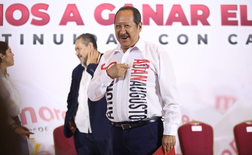 Leonel Godoy tras registrar a Adán Augusto López como Coordinador de la Defensa de la Cuarta Transformación. Foto: Germán Espinosa/EL UNIVERSAL