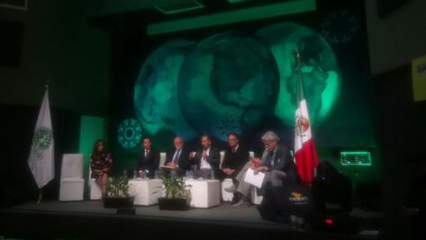 Telefonistas confían que con nuevo gobierno se revierta división de Telmex